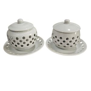 Elegant White Ceramic Tea Cup